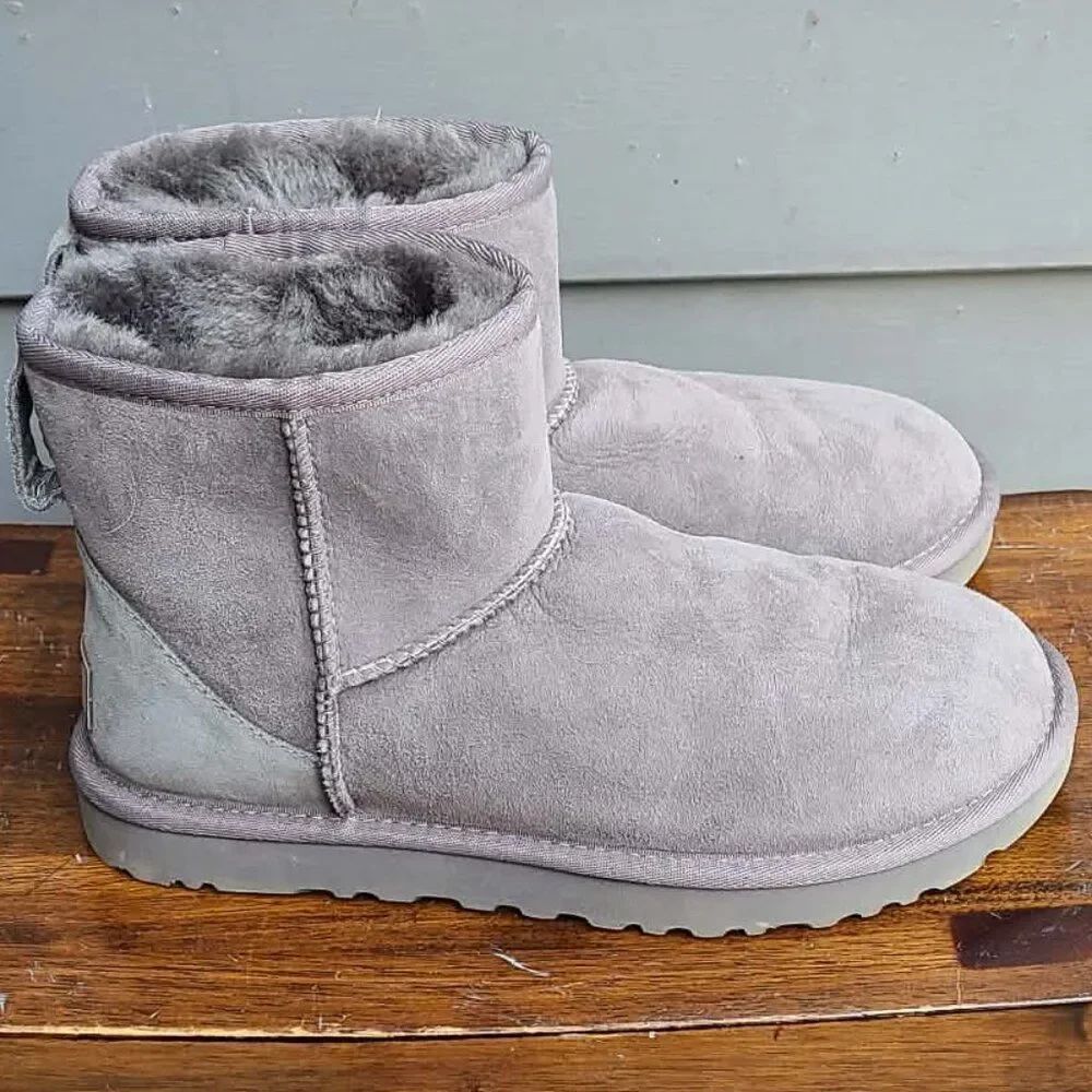 UGG Gray Classic Mini II Boots NWOT!  Suede Shearling